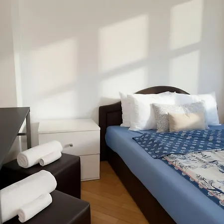 Apartment Emari Heart Of